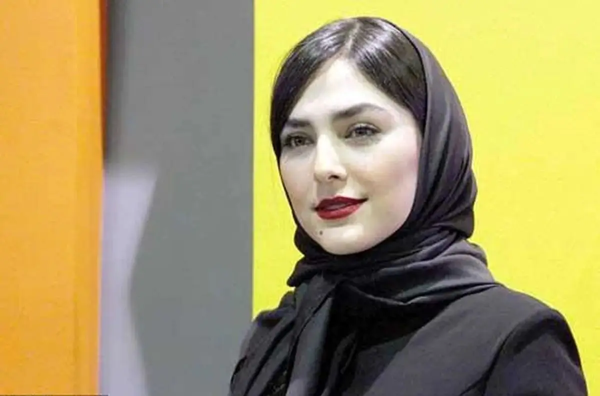  قاب تلخِ هدی زین‌العابدین با پدر و مادر مرحومش 