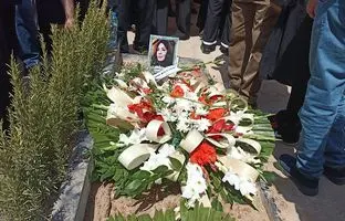 پیکر زهره حمیدی در قطعه هنرمندان بهشت زهرا به خاک سپرده شد