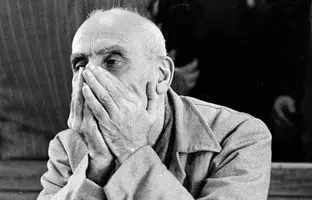 مصدق وقتی تنها شد! + ویدئو