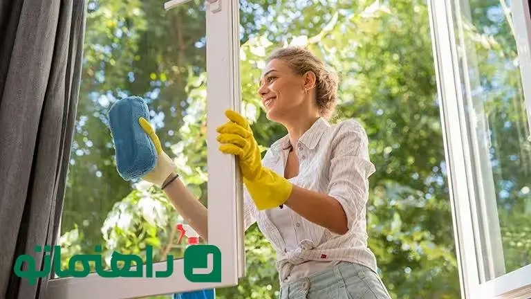 راهنمای اصولی تمیز کردن شیشه ها و پنجره ها در خانه تکانی عید