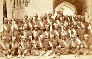 استایل جالب اولین ژاندارم‌های ایران +  عکس