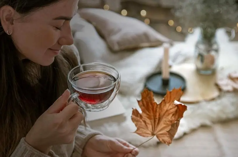  معرفی ۹ دمنوش آرامبخش برای کاهش استرس 