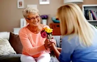 چگونه برای مادرشوهرمان جذاب شویم؟