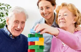  ۱۰ بازی که سالمندان را دوباره به اوج می‌برند 