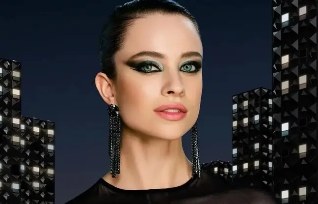 بهترین رنگ‌های سایه چشم برای تکمیل استایل لباس مشکی