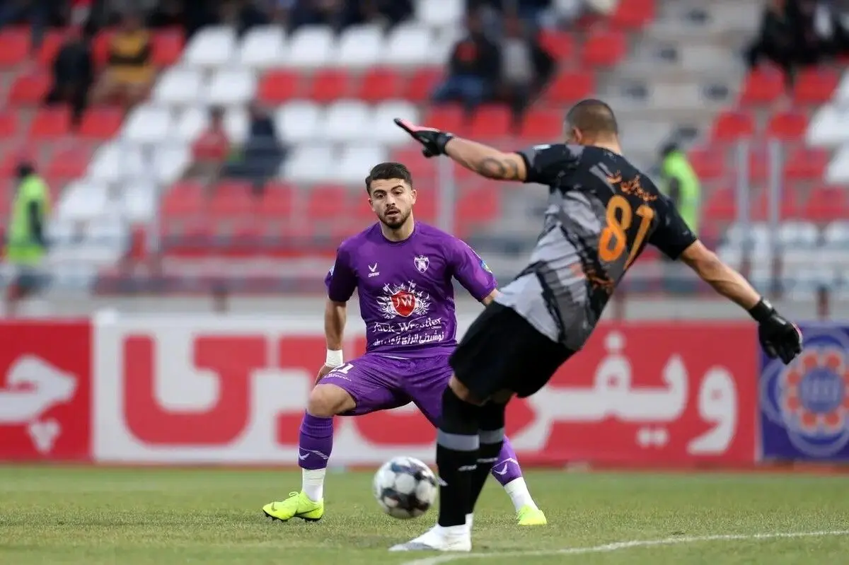 اتفاق عجیب در فوتبال ایران؛ تعویض قبل از سوت شروع بازی!
