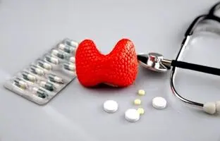 بیماری تیروئید، درمان گیاهی قطعی دارد؟/ نسخه طب سنتی برای کم کاری و پرکاری تیروئید