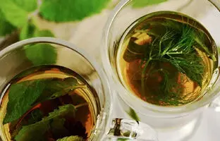  چای برگ انجیر؛ فواید و طرز تهیه آن 