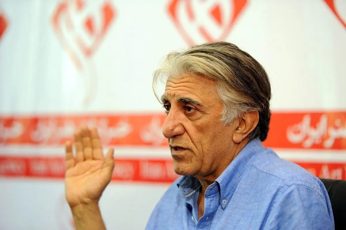 رضاکیانیان: در جوانی به شهید بهشتی گفتم چرا همسرت چادری نیست و خانه‌ات مبل دارد؟ + ویدئو