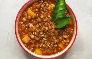 طرز تهیه 5 نوع غذای ساده و متفاوت با عدس + معرفی انواع عدس و کاربرد آن‌ها