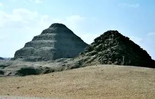 کشف مقبره یک شاهزاده + تصاویر