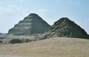 کشف مقبره یک شاهزاده + تصاویر