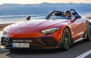 گران‌ترین نسخه از مرسدس بنز SL با تیونینگ AMG و بدون شیشه جلو معرفی شد