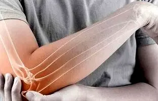 بهترین خوردنی‌ها برای دردهای عضلانی-اسکلتی/ تا می‌توانید نخود آب بخورید!
