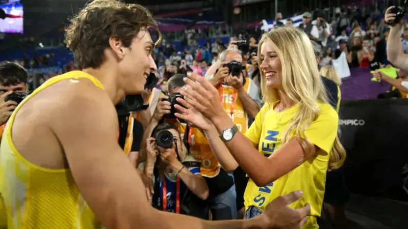 پرش‌های سودآور «موندو»؛ سوئدی جذابی که مثل آب خوردن رکورد می‌شکند و پول درمی‌آورد