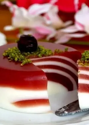 3 دسر خوشمزه و متفاوت با انار برای شب یلدا