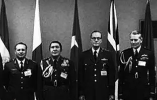 سنتو در قاب عکس: تاریخ ایران در یک تصویر 