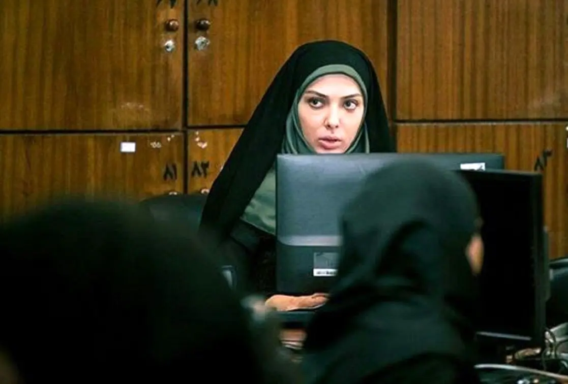 (تصویر) تیپ و چهره جدید «خانم فهیمی، مأمور» سریال گاندو بعد 5 سال