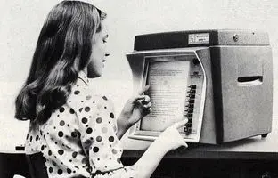 کتابی که 63 سال قبل، تکنولوژی‌های امروزی را پیش‌بینی کرده بود
