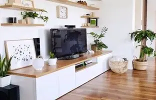 7  دکوری برای میز تلویزیون که اتاق نشیمن را زیر و رو می کند