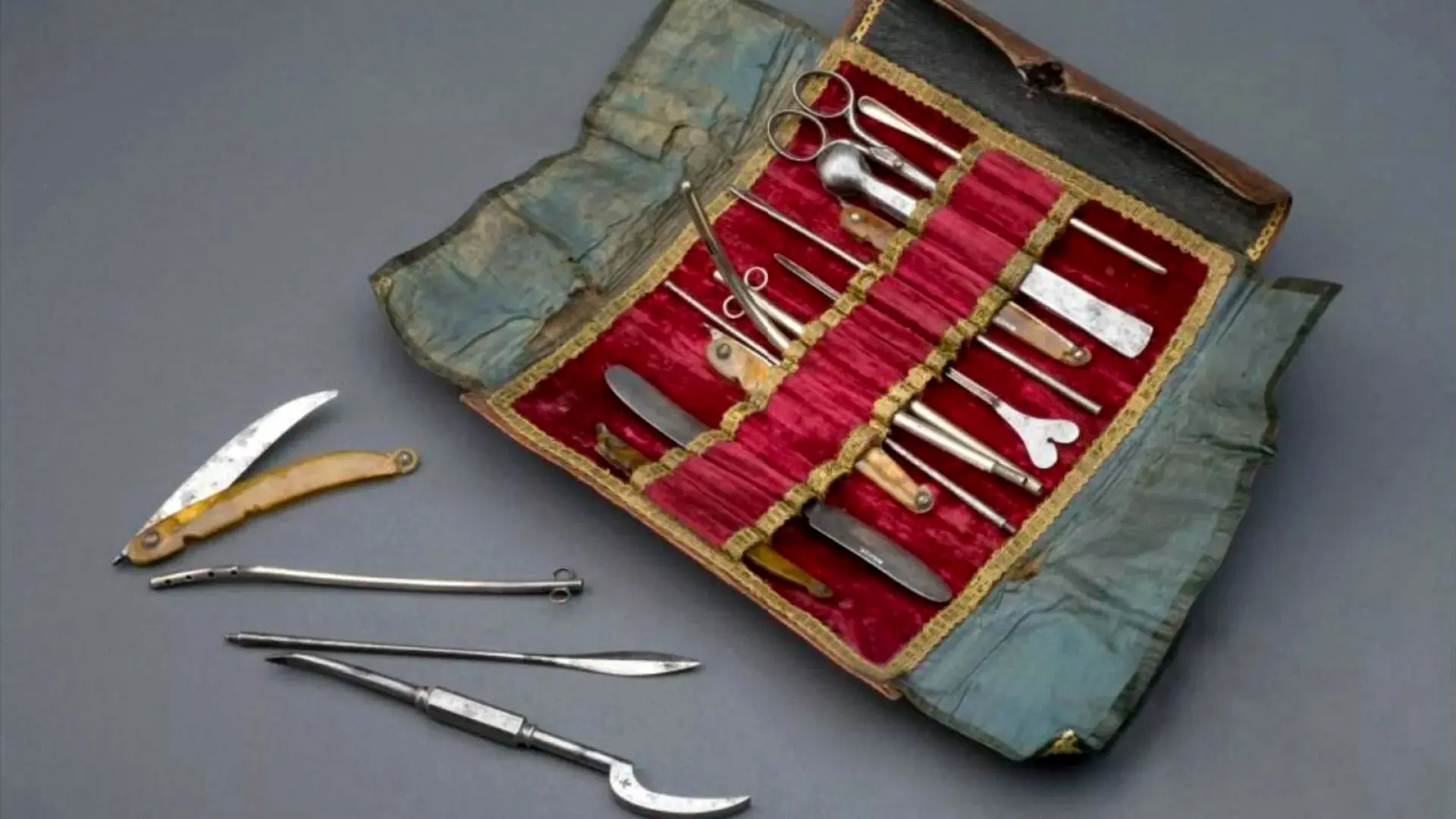 پزشکان قبل از ابداع داروی بیهوشی چگونه عمل جراحی انجام می‌دادند؟ 