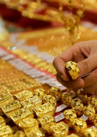 خرید طلای آب شده یا صندوق سرمایه‌گذاری طلا؟ کدام روش برای سرمایه‌گذاری مناسب‌تر است؟