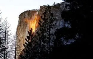 یکی از خارق‌العاده‌ترین پدیده‌های طبیعی جهان در کالیفرنیا + ویدئو