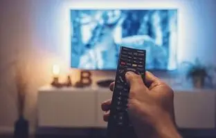 
ماجرای پخش یک صوت تهدیدآمیز در برنامه «زمانه» چه بود؟  
