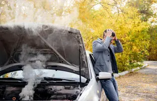 اگر ماشین جوش آورد چه کنیم؟ راهنمای فوری برای نجات موتور خودرو