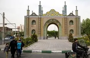 سفر به تاریخ؛ منظرۀ «دروازه شاه‌عبدالعظیم»؛ یک قرن قبل + تصویر