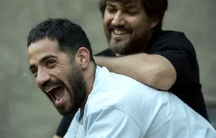 سیلی‌های واقعی در پیر پسر/ محمد ولی زادگان: ۳۰ بار از حامد بهداد چک خوردم! 