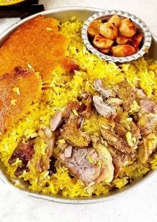 طرز تهیه یک مدل ته‌چین خوشمزه به سبک مازندرانی‌ها 