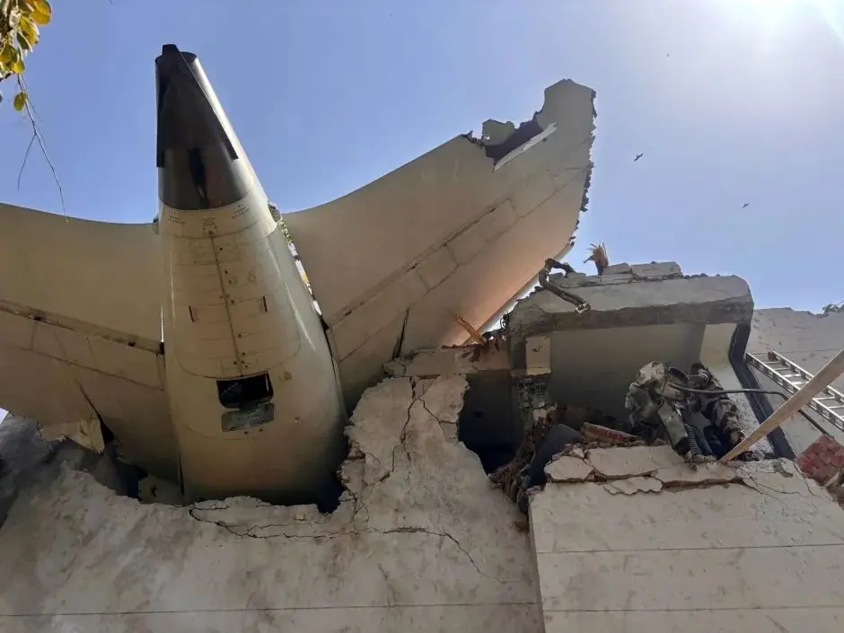 خبر مهم وزیر راه برای مردم/ آغاز ثبت خسارت ساختمان‌های آسیب‌دیده در جنگ + اعلام جزییات