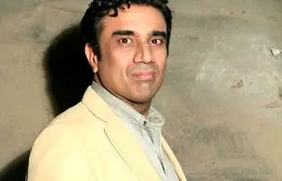سلفی جدید نصرالله رادش در کنار همسرش!