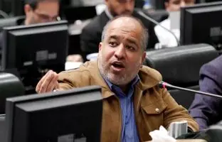 واکنش خضریان به عکس بی‌حجاب بازیگران در پشت صحنه + ویدئو
