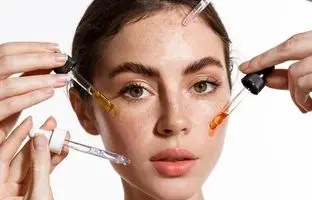 ۵ سرم ویتامین C محبوب که پوست رو روشن و بدون لک می‌کنن!