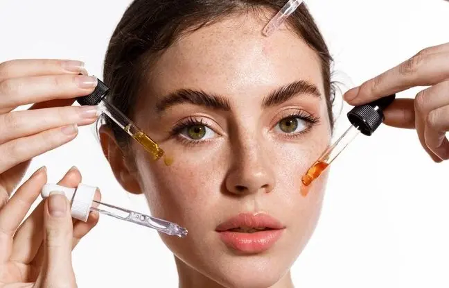 ۵ سرم ویتامین C محبوب که پوست رو روشن و بدون لک می‌کنن!