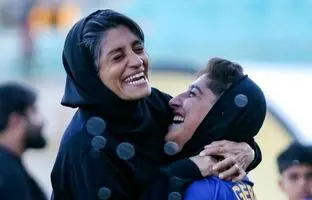 پرافتخارترین سرمربی فوتبال ایران استقلالی است؛ از مهدی تاج انتظار دارم به فوتبال زنان اهمیت بدهد!