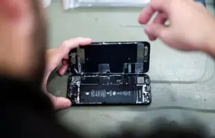 محققان روشی برای استخراج طلا از گوشی‌ها و لپ‌تاپ‌های قدیمی کشف کردند