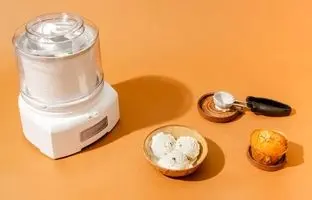 ارزان ترین بستنی ساز خانگی چند؟ (اردیبهشت 1404)