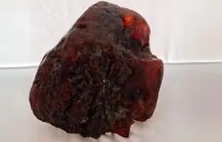 یک تکه سنگ از خانه مادربزرگ، 1.1 میلیون دلار قیمت‌گذاری شد! + ویدئو