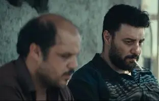 دوباره ببین؛ رد گم کنی به سبک جواد عزتی/ سکانس پراضطراب سریال وحشی قسمت 2