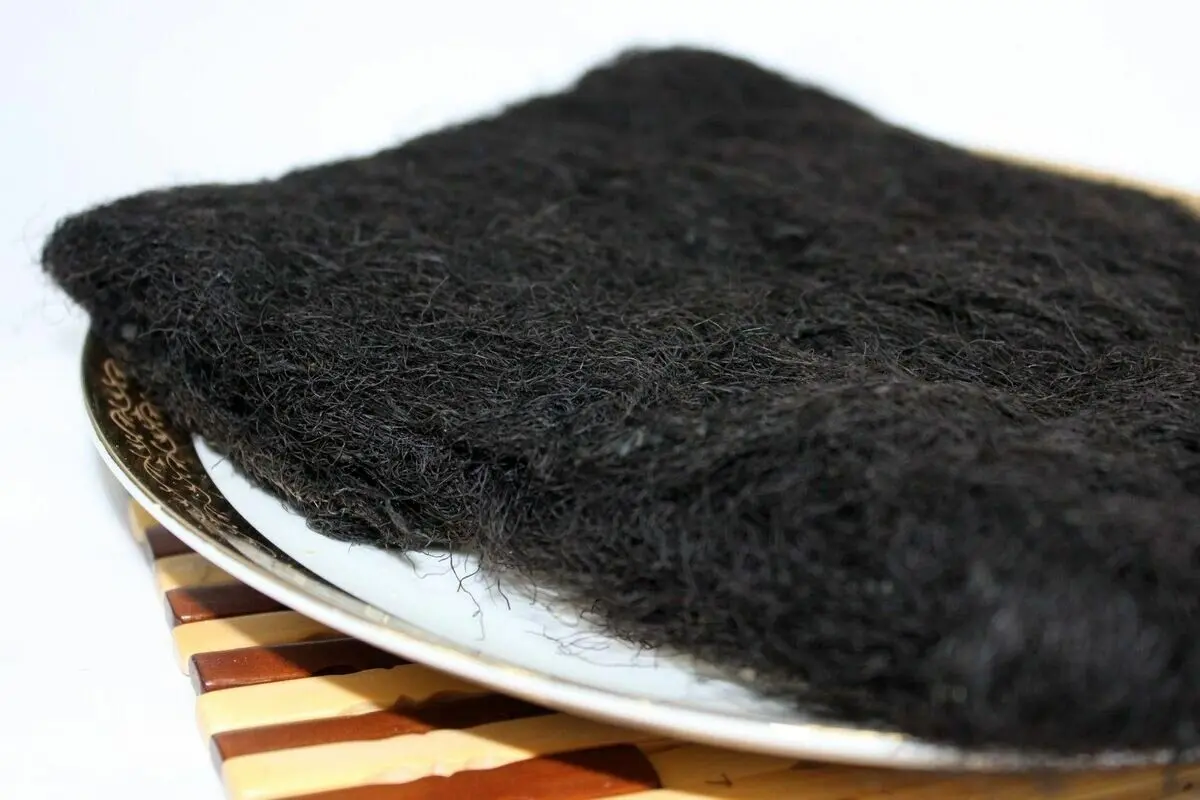 غذای مویی در چین/ اگر کم دل هستید عکسها را نبینید