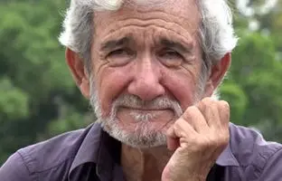  توصیه‌های پیرمرد بیلیونر ۹۳ ساله درباره زندگی + ویدئو