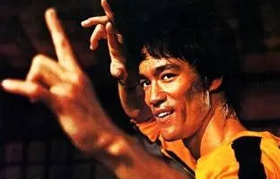 بروس لی 3 ماه قبل از مرگش در دیدار با جیمز کابرن