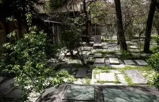 قبرستان ظهیرالدوله کجاست و کدام مشاهیر ایران در آن مدفون هستند؟