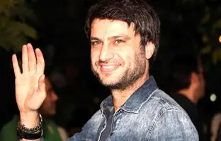  شهرام حقیقت‌دوست عزادار شد