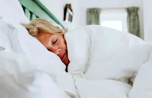  بدترین وضعیت بدن هنگام خواب 