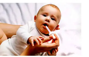 این داروها را خودسرانه به کودک و نوزادتان ندهید/ چرا ترنجبین برای نوزاد خطرناک است؟