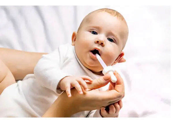 این داروها را خودسرانه به کودک و نوزادتان ندهید/ چرا ترنجبین برای نوزاد خطرناک است؟